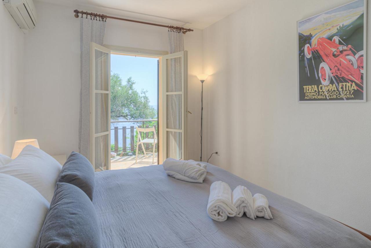 Villa Infinity Vista Mare E Relax Taormina Ngoại thất bức ảnh