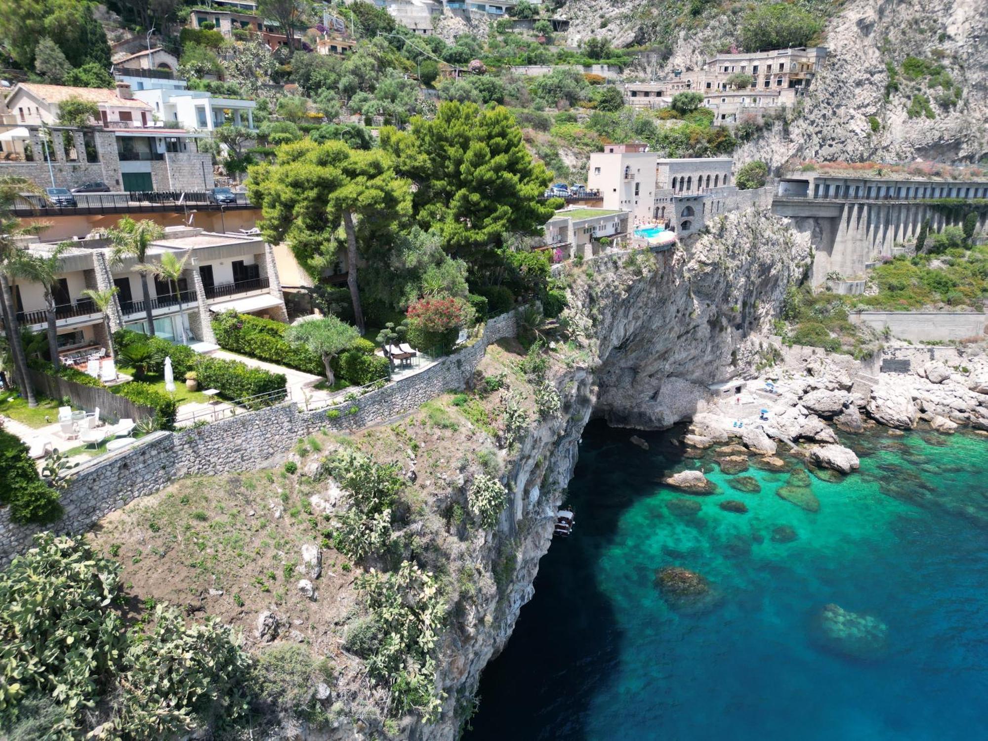 Villa Infinity Vista Mare E Relax Taormina Ngoại thất bức ảnh